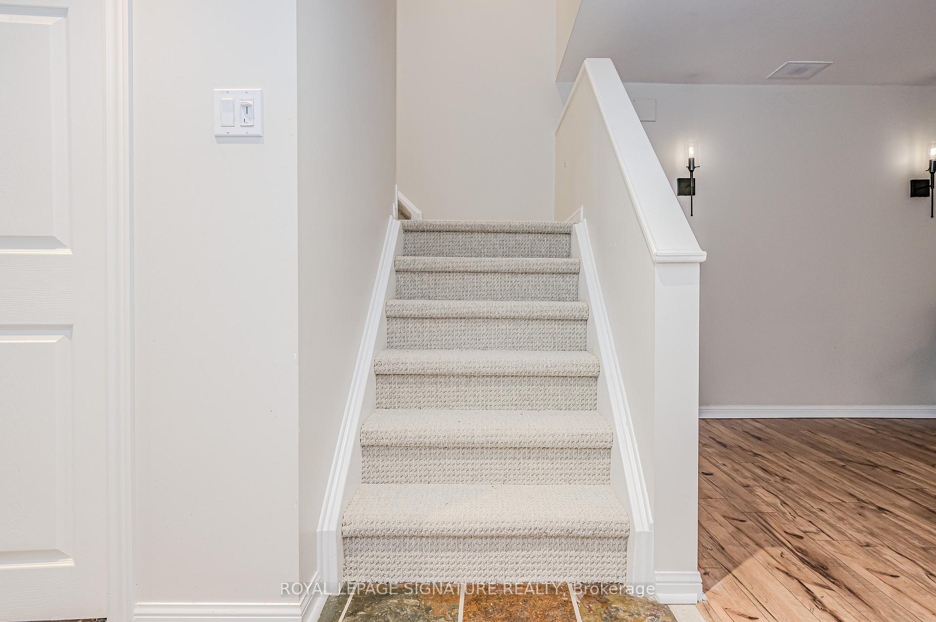 Photo 28 of 5136 Oakley Drive, Burlington, Orchard — HOMEH