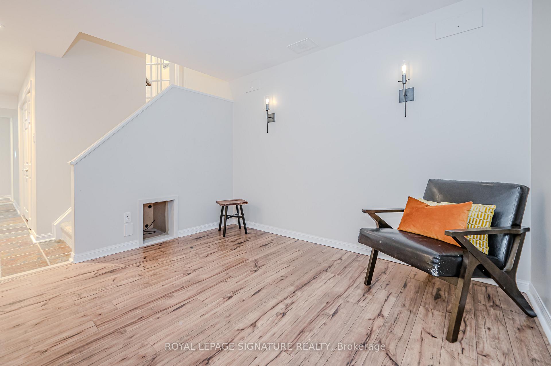 Photo 30 of 5136 Oakley Drive, Burlington, Orchard — HOMEH