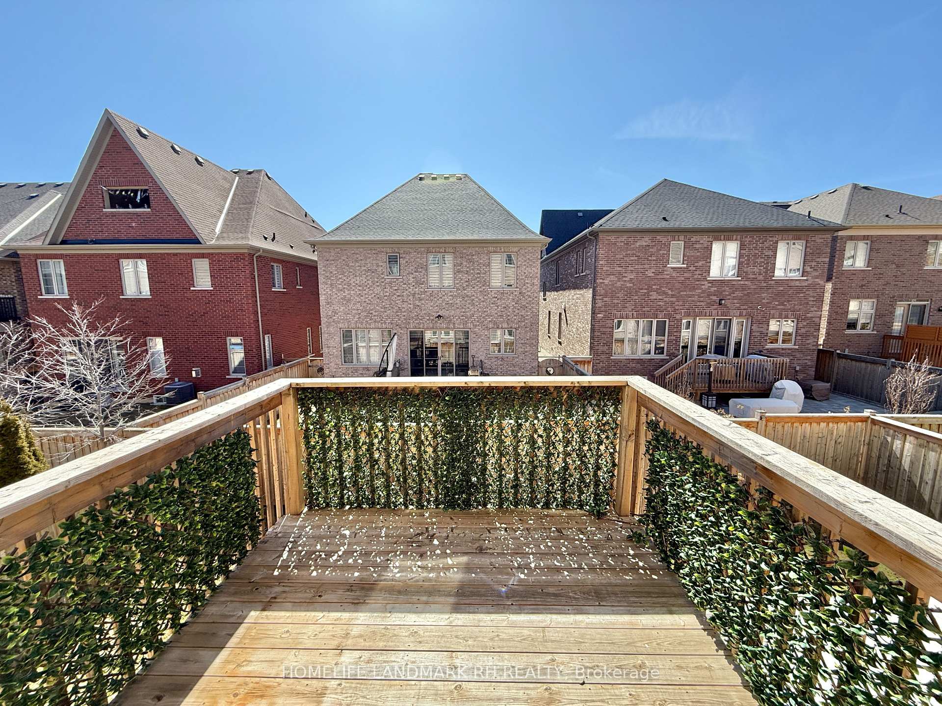 Photo 14 of 25 Mower Avenue, Vaughan, Patterson — HOMEH