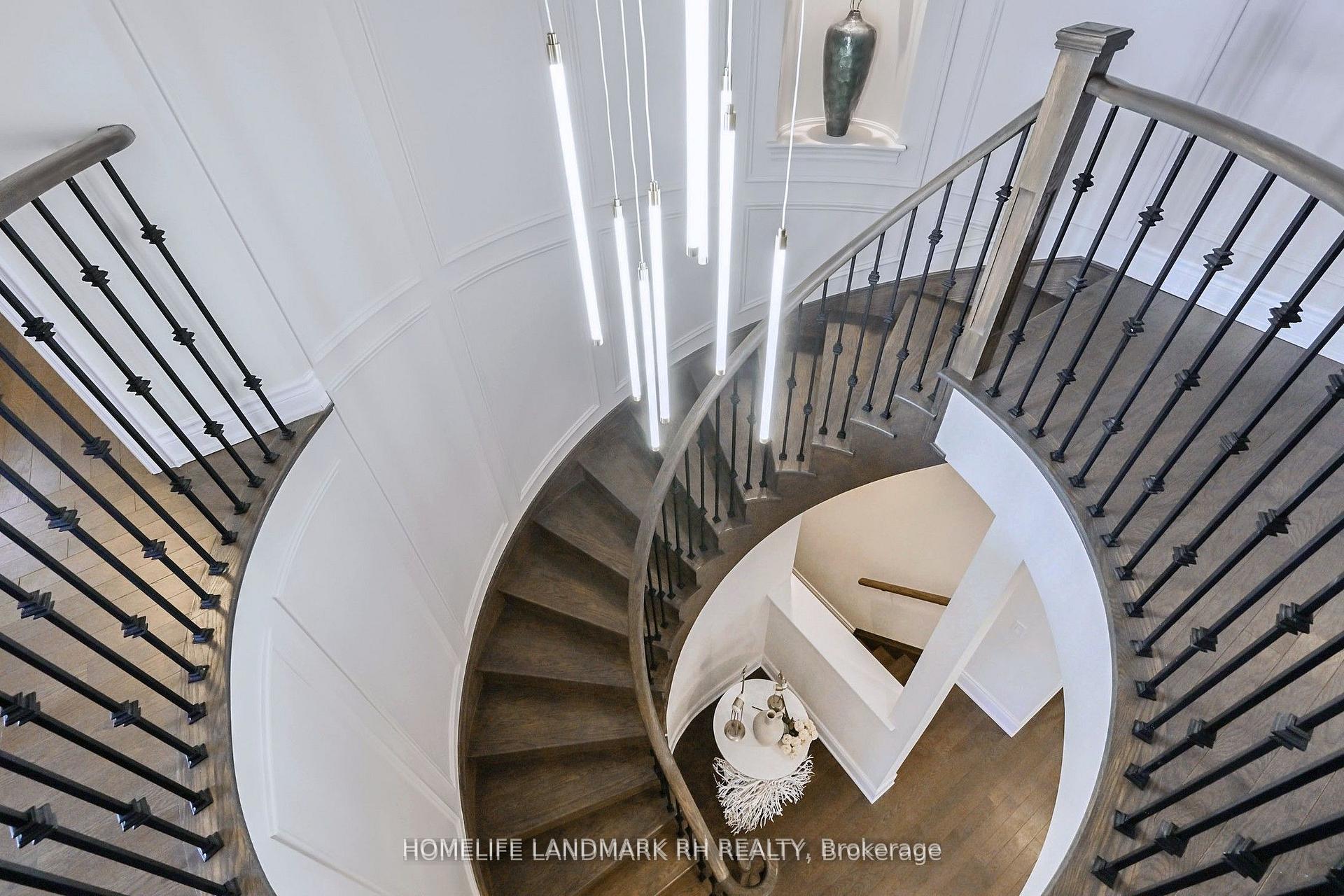 Photo 25 of 25 Mower Avenue, Vaughan, Patterson — HOMEH