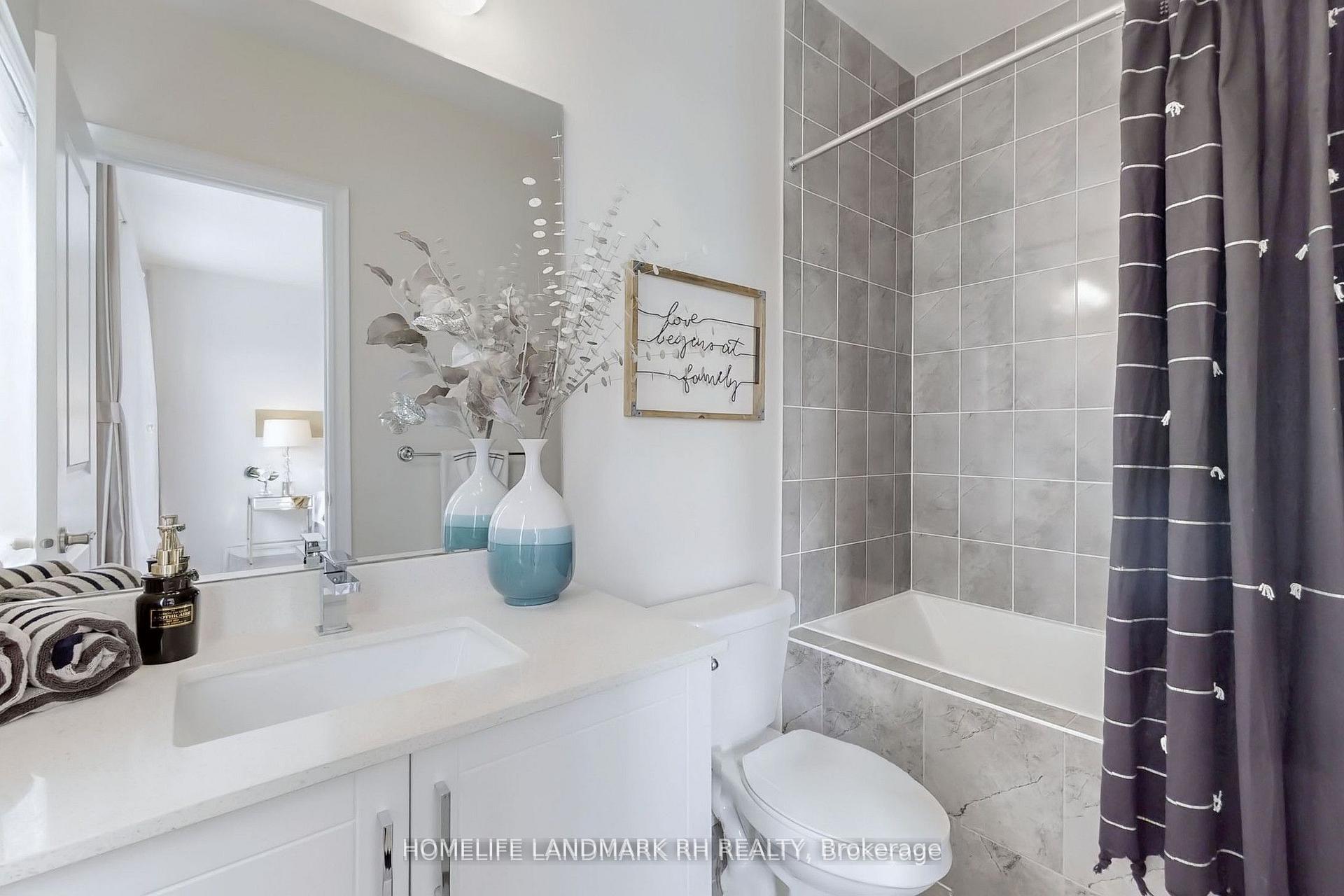 Photo 44 of 25 Mower Avenue, Vaughan, Patterson — HOMEH