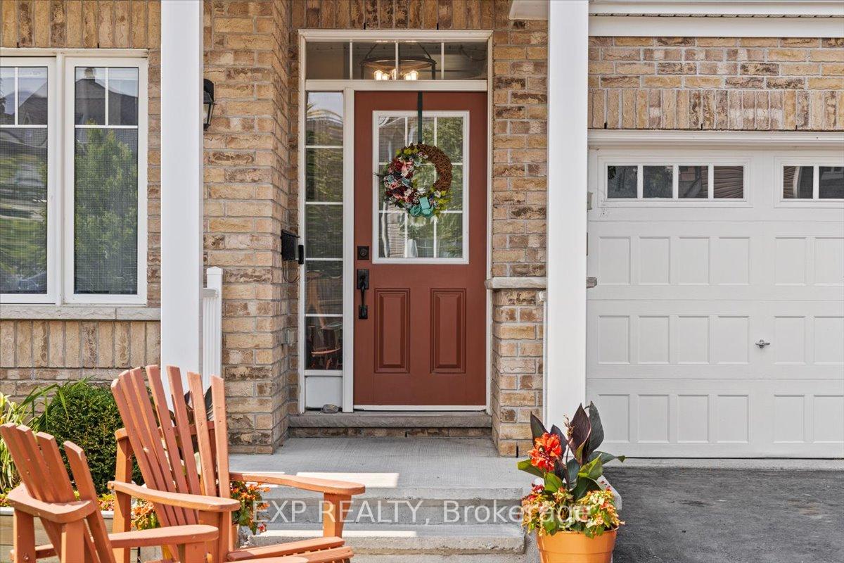Photo 2 of 728 Mayfly Crescent, Ottawa, Barrhaven - Half Moon Bay — HOMEH
