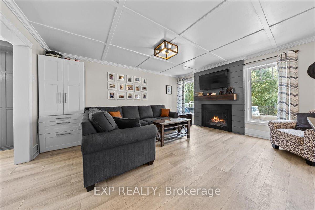 Photo 14 of 728 Mayfly Crescent, Ottawa, Barrhaven - Half Moon Bay — HOMEH