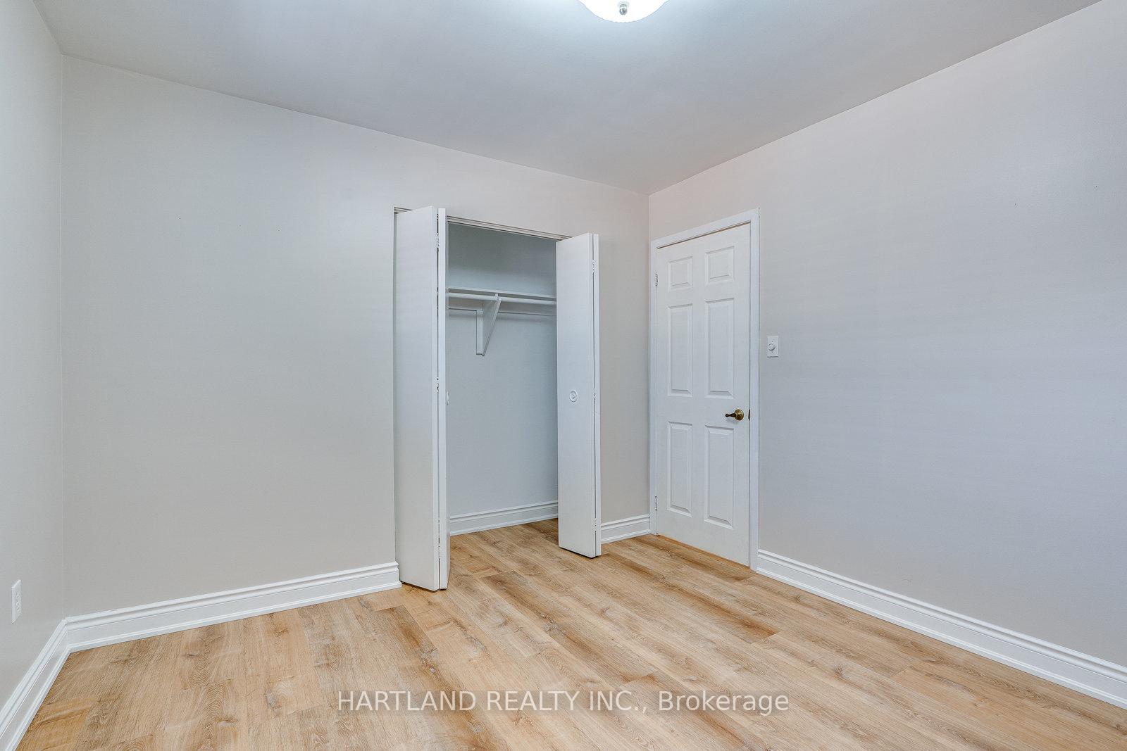 Photo 9 of 11 Maitland Avenue, Hamilton, Greeningdon — HOMEH