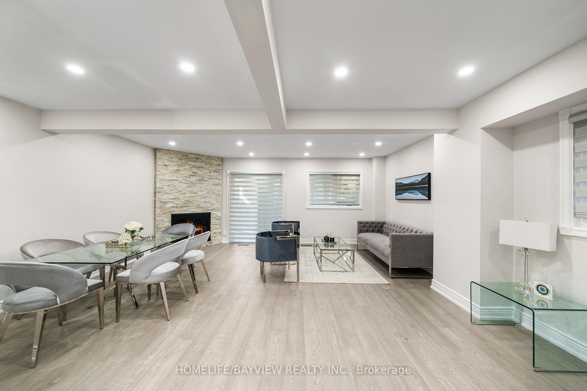 Photo 4 of 80 Jaimie Road, Vaughan, Brownridge — HOMEH