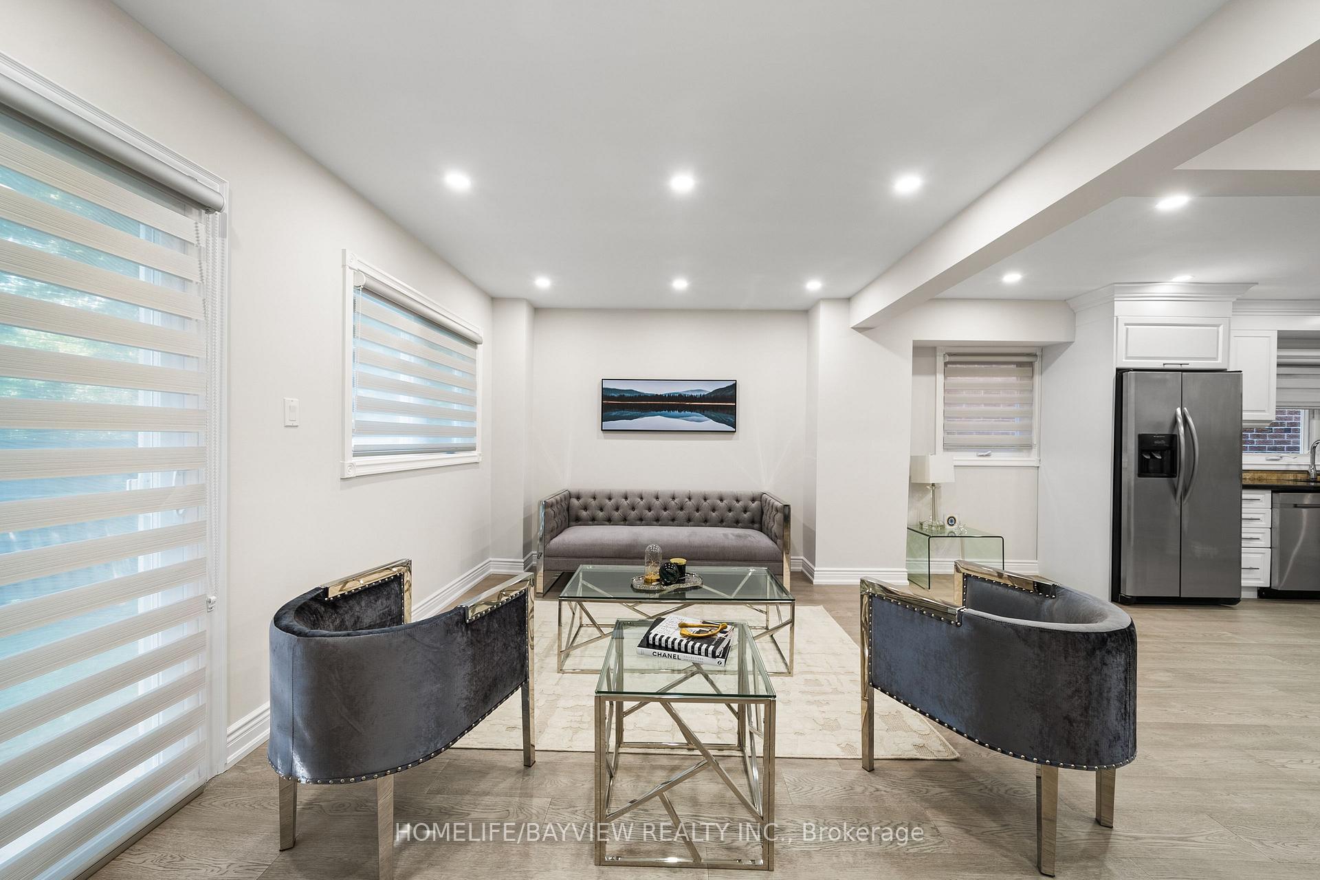 Photo 5 of 80 Jaimie Road, Vaughan, Brownridge — HOMEH