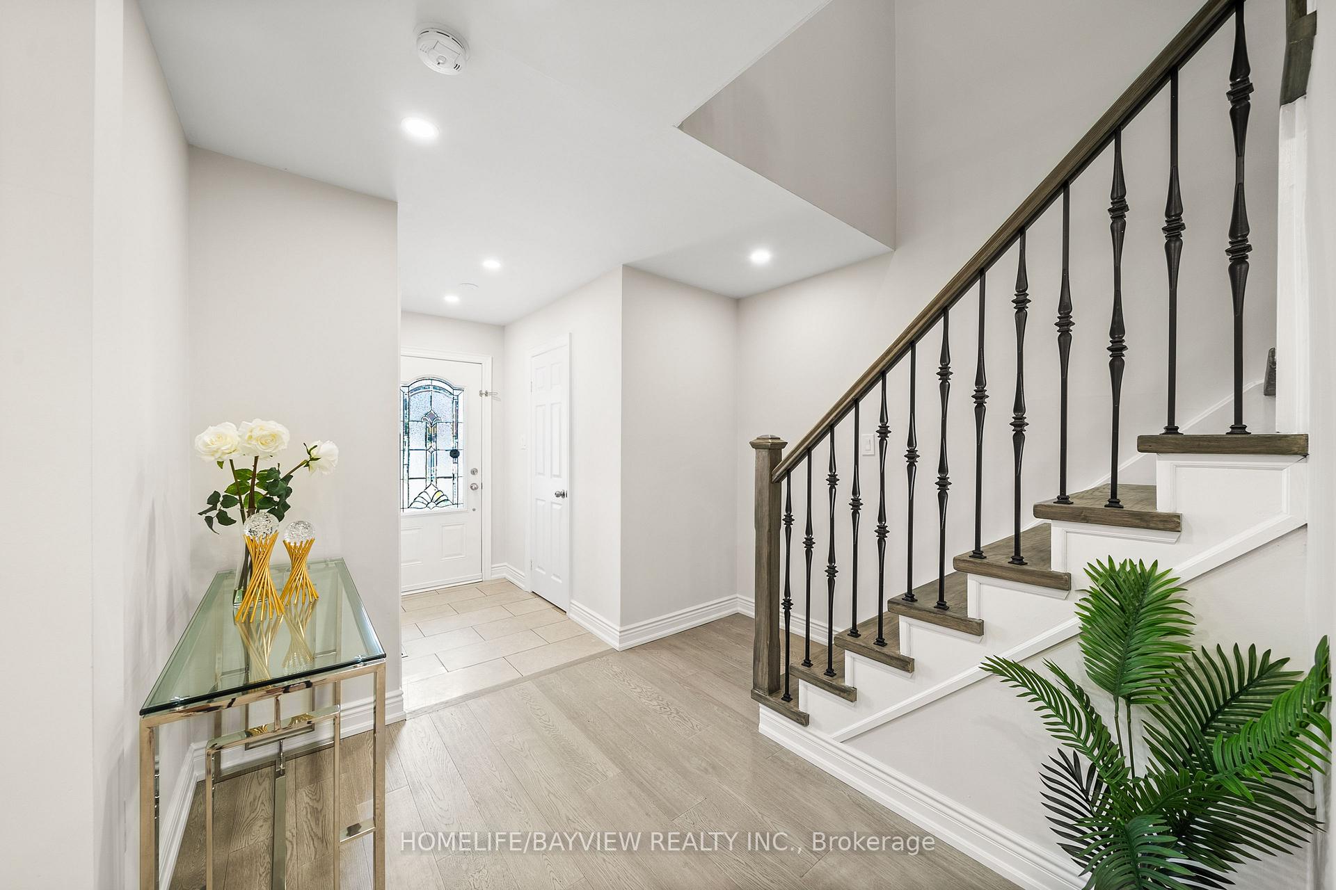 Photo 14 of 80 Jaimie Road, Vaughan, Brownridge — HOMEH