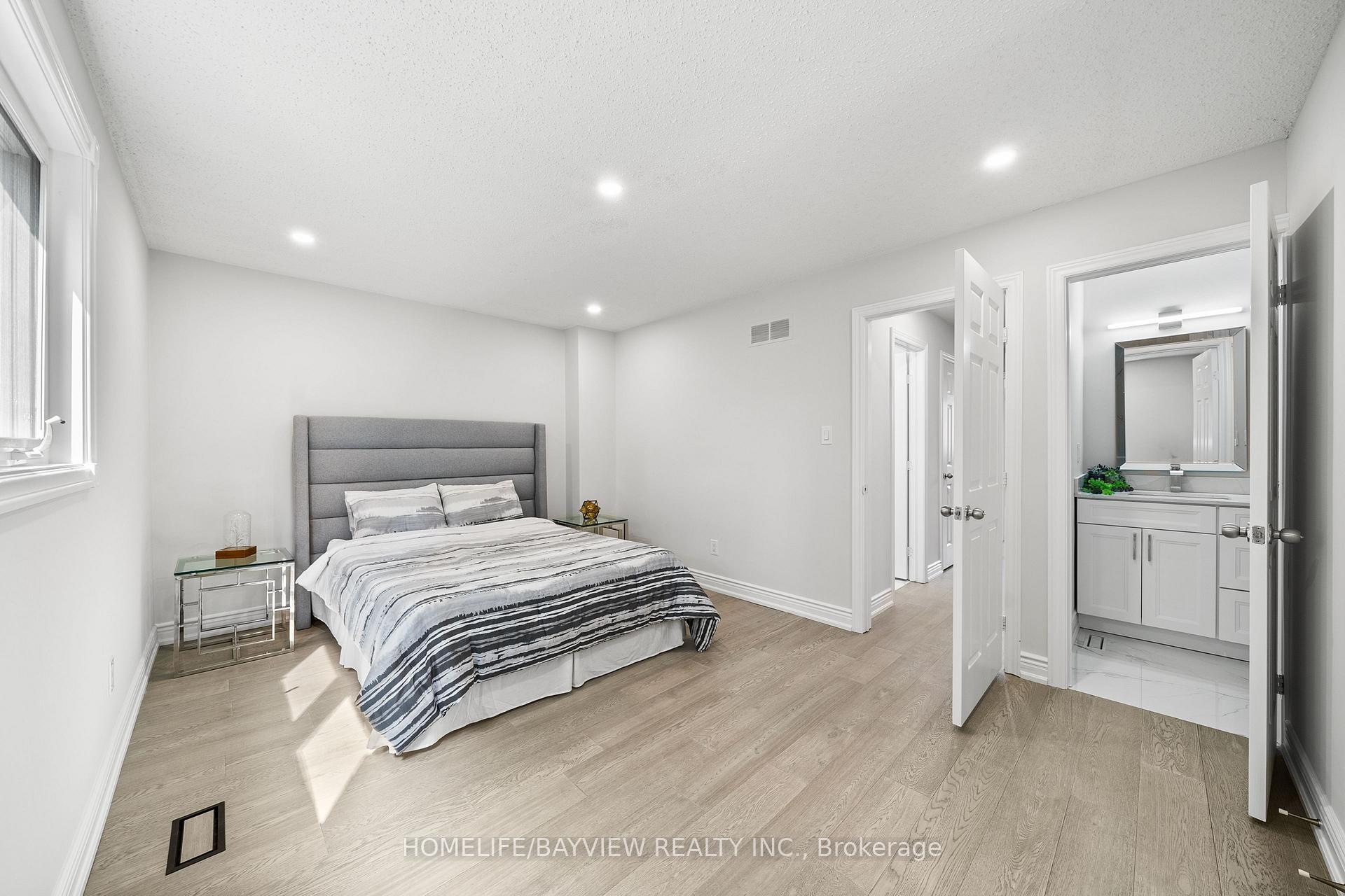 Photo 21 of 80 Jaimie Road, Vaughan, Brownridge — HOMEH