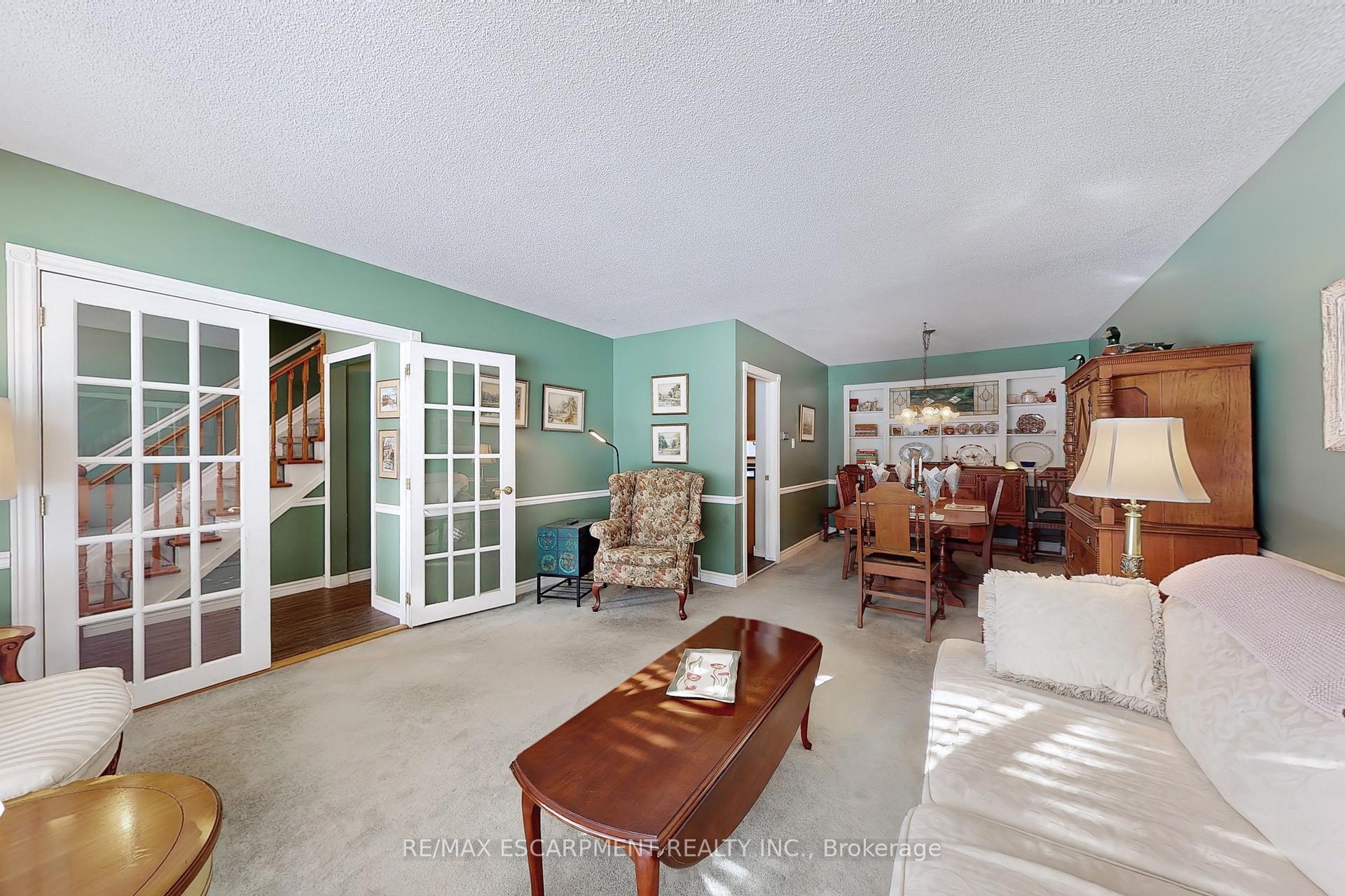 Photo 7 of 3059 Centennial Drive, Burlington, Palmer — HOMEH
