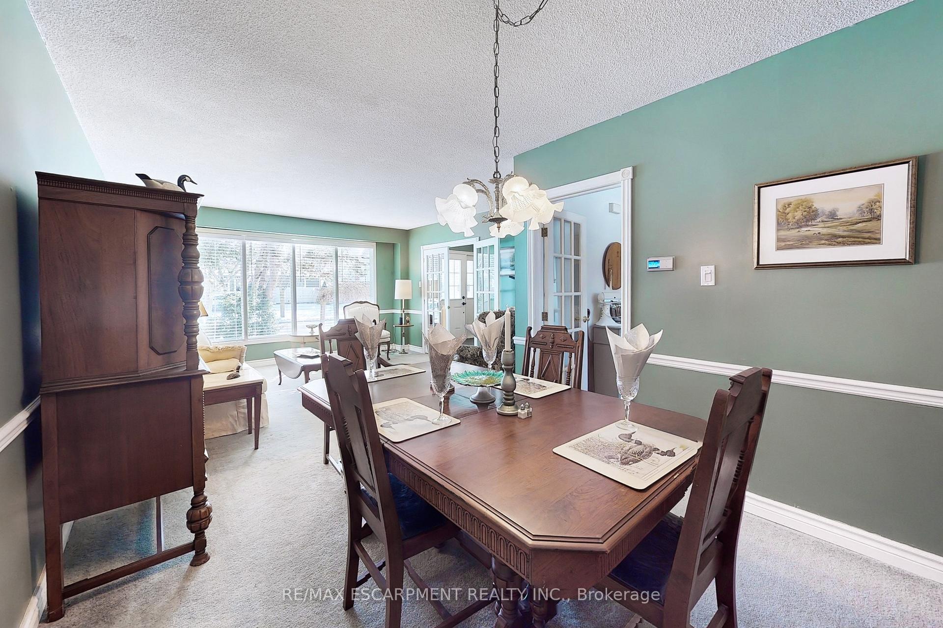 Photo 9 of 3059 Centennial Drive, Burlington, Palmer — HOMEH