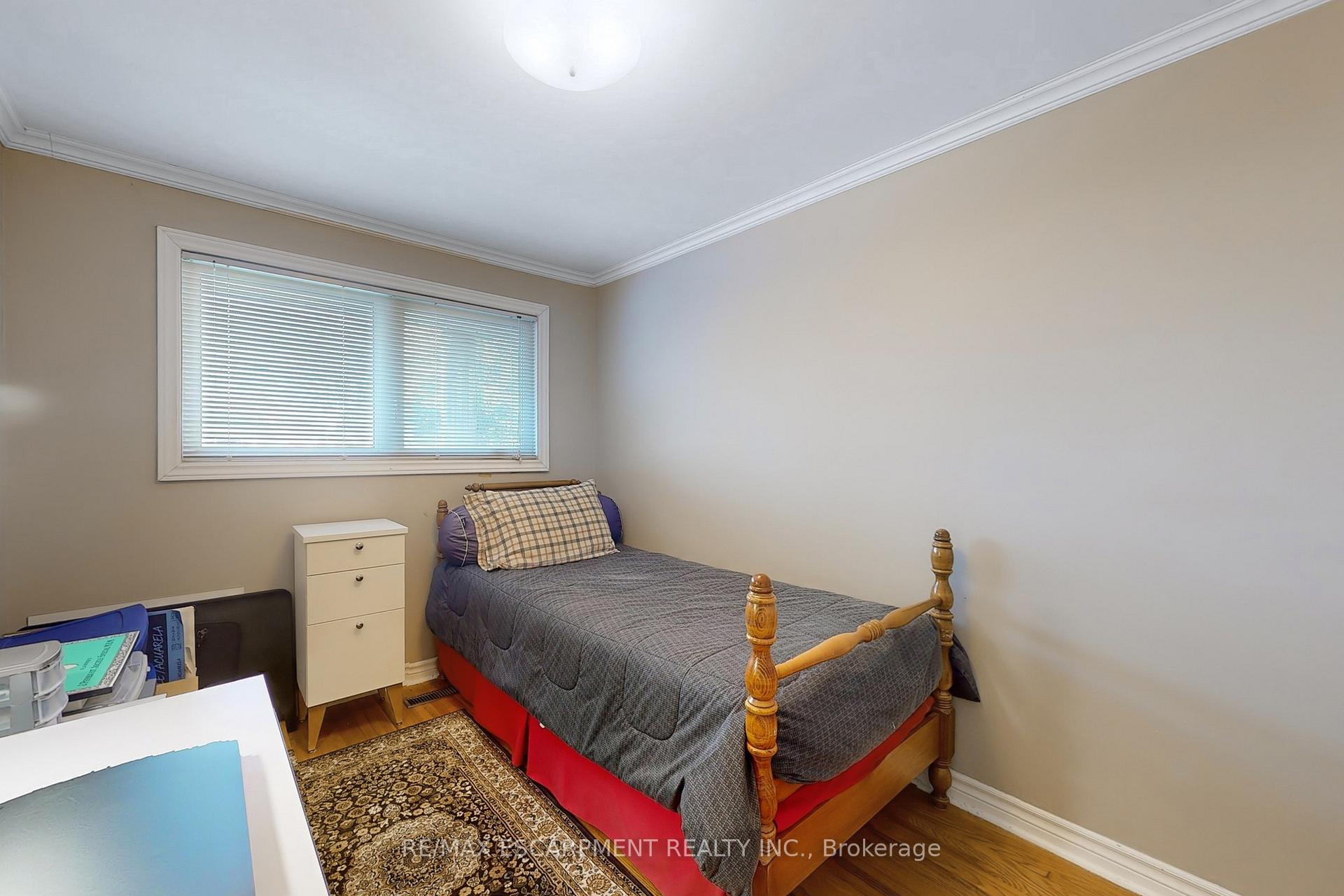 Photo 25 of 3059 Centennial Drive, Burlington, Palmer — HOMEH
