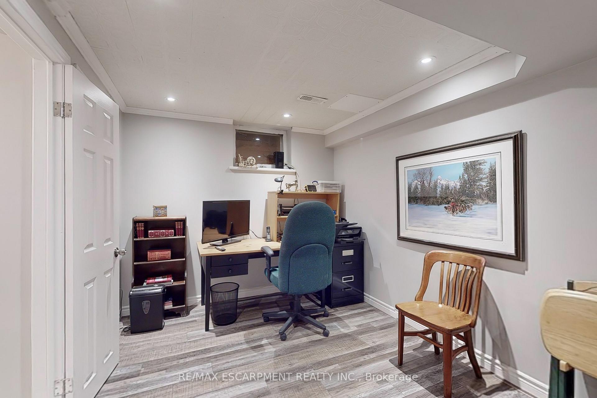 Photo 30 of 3059 Centennial Drive, Burlington, Palmer — HOMEH