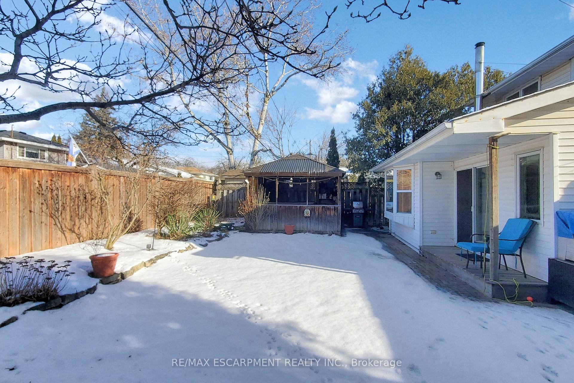 Photo 32 of 3059 Centennial Drive, Burlington, Palmer — HOMEH
