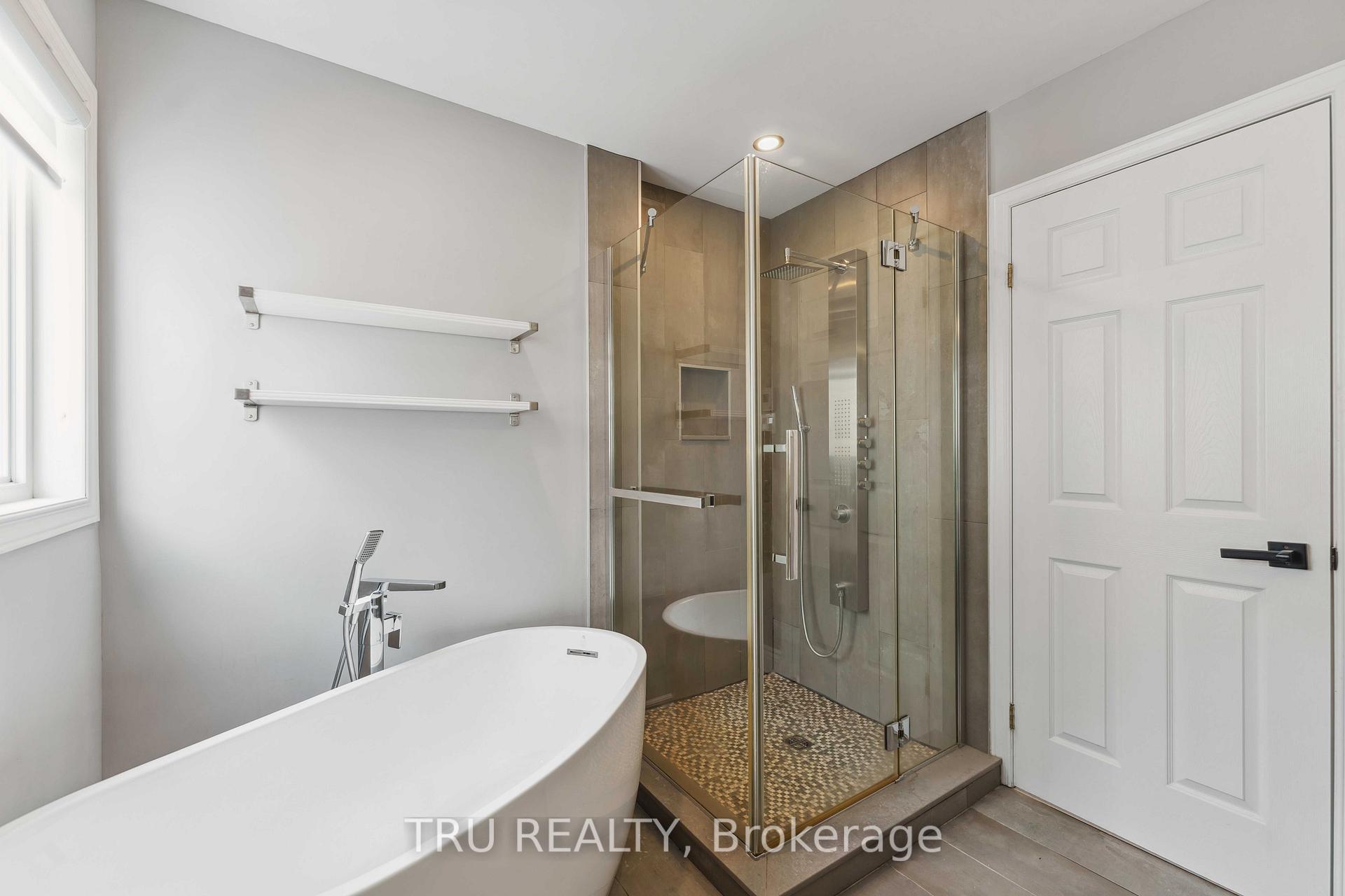 Photo 17 of 18 Sutcliffe Terrace, Ottawa, Barrhaven - Longfields — HOMEH