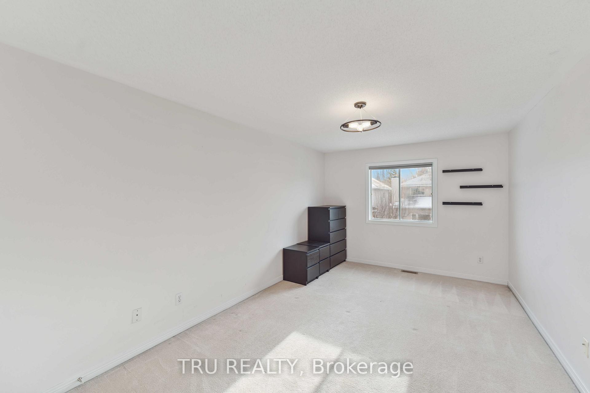 Photo 20 of 18 Sutcliffe Terrace, Ottawa, Barrhaven - Longfields — HOMEH