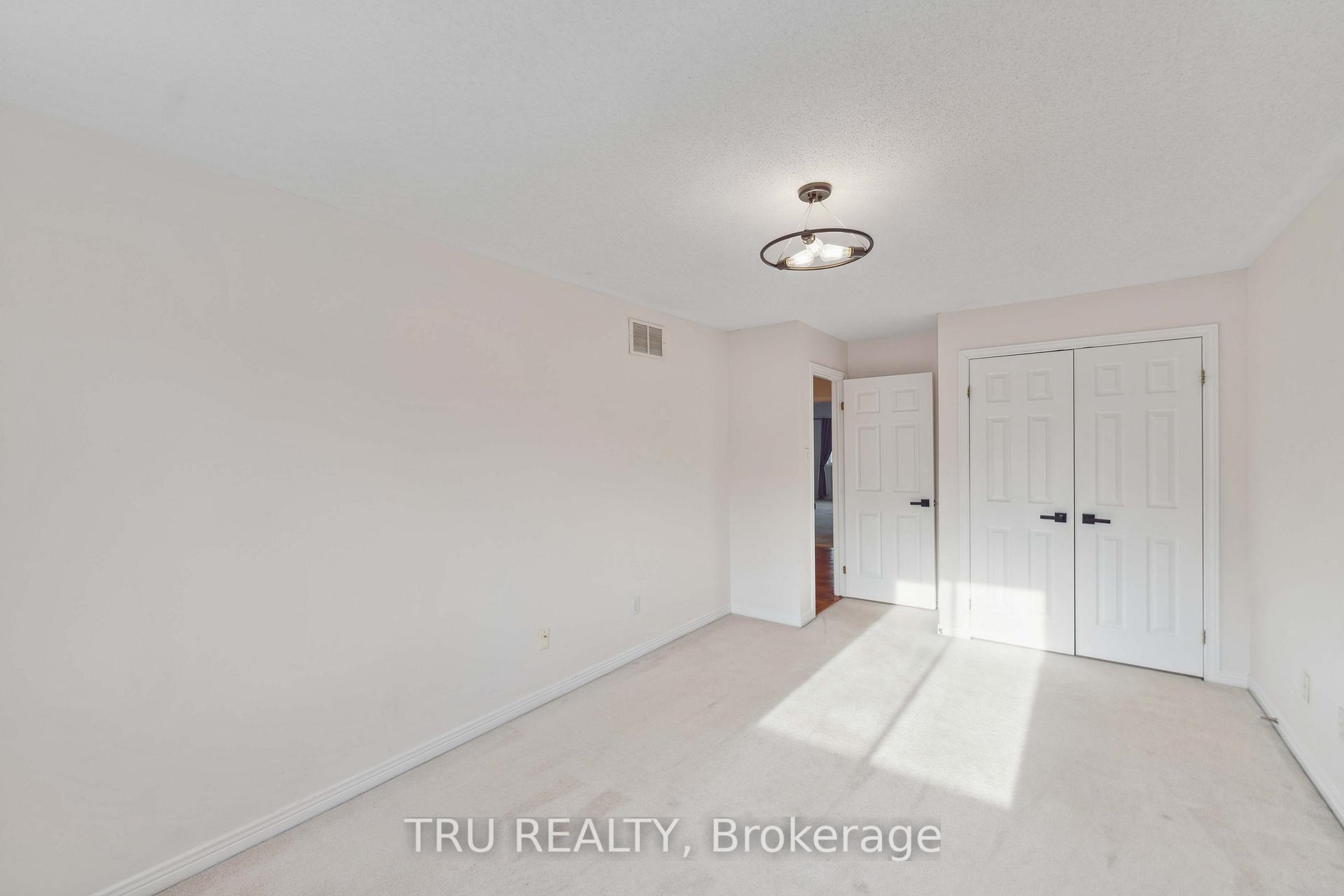 Photo 21 of 18 Sutcliffe Terrace, Ottawa, Barrhaven - Longfields — HOMEH