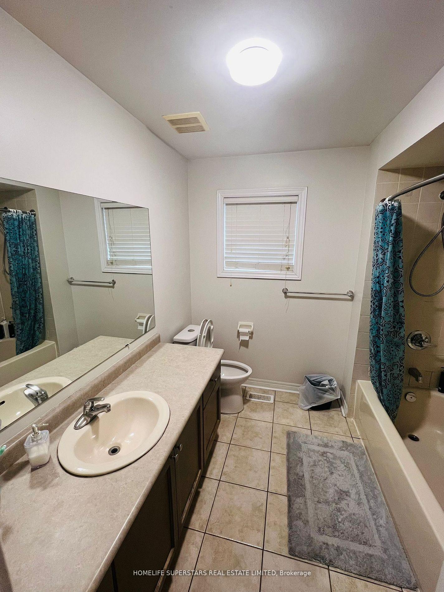 Photo 8 of 8 Nomad Crescent, Brampton, Bram West — HOMEH