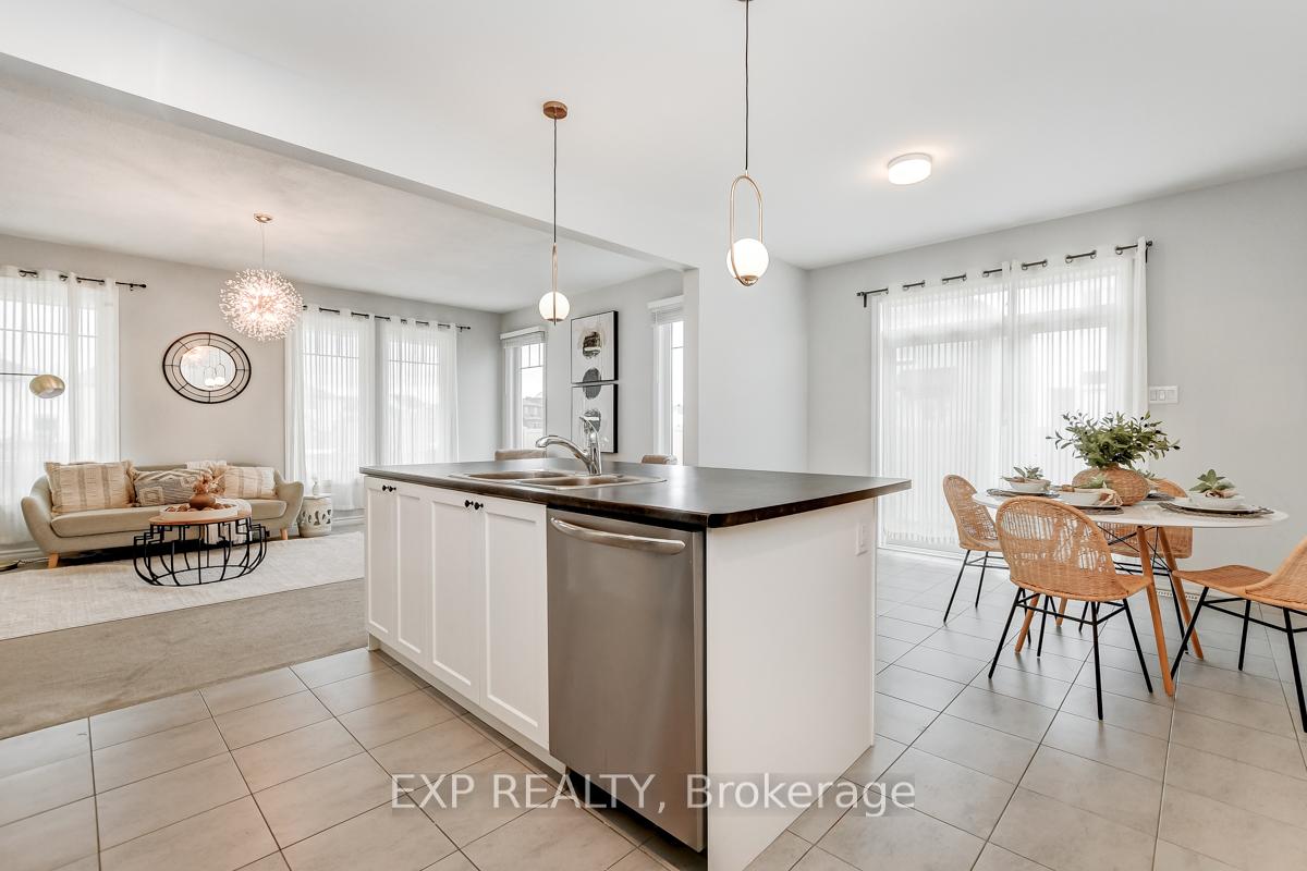 Photo 12 of 301 Proxima Terrace, Ottawa, Barrhaven - Half Moon Bay — HOMEH