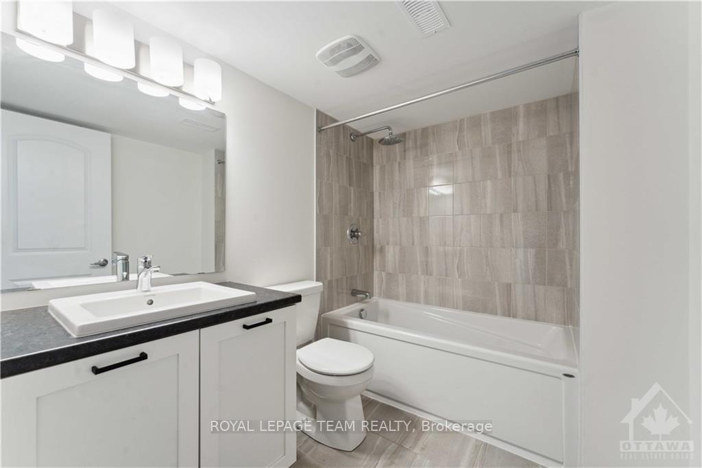 Photo 28 of 19 Tolchaco Court, Ottawa, Barrhaven - Half Moon Bay — HOMEH