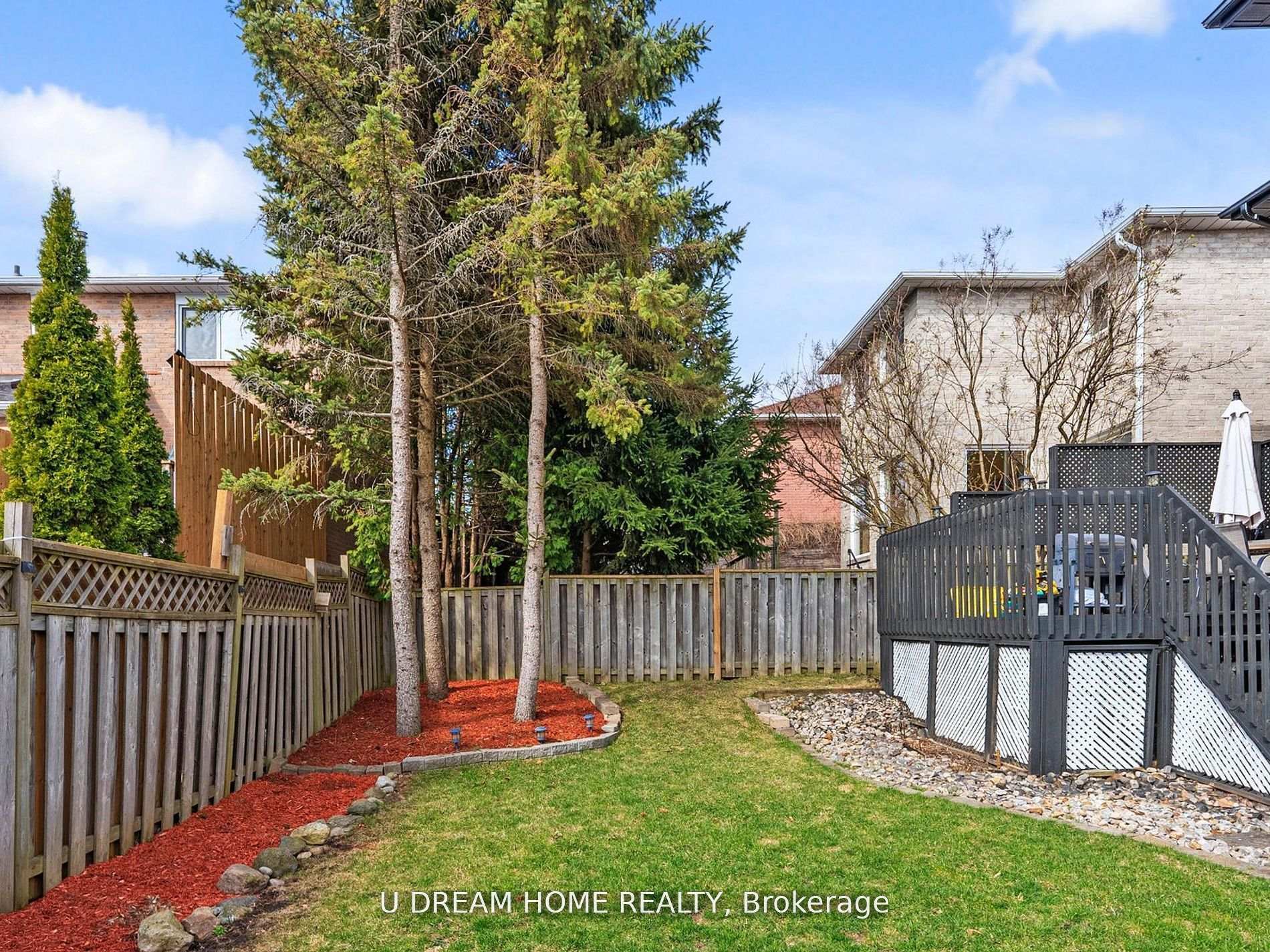 Photo 36 of 84 Autumn Way, Aurora, Aurora Heights — HOMEH