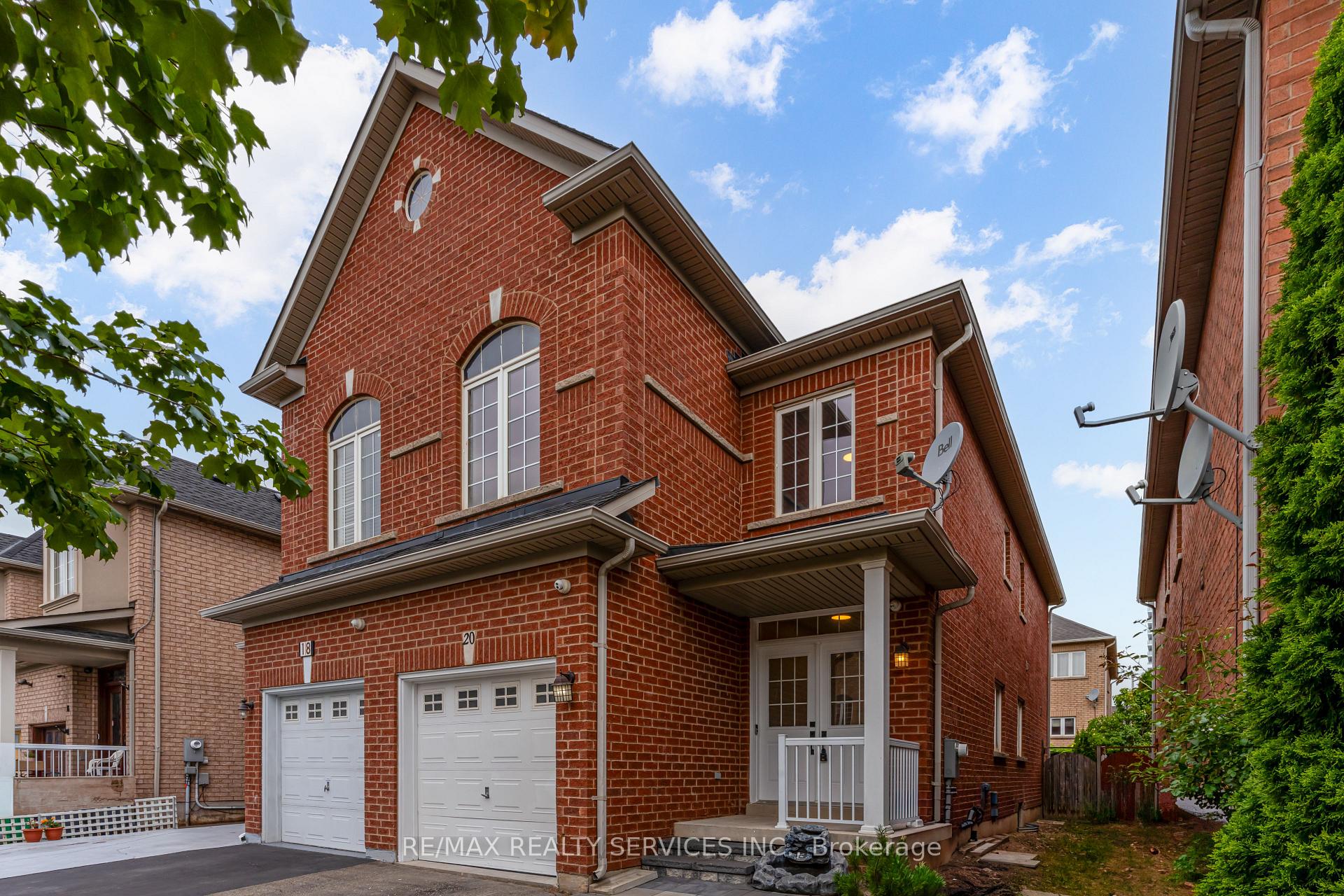Photo 2 of 20 Portrush Trail, Brampton, Credit Valley — HOMEH