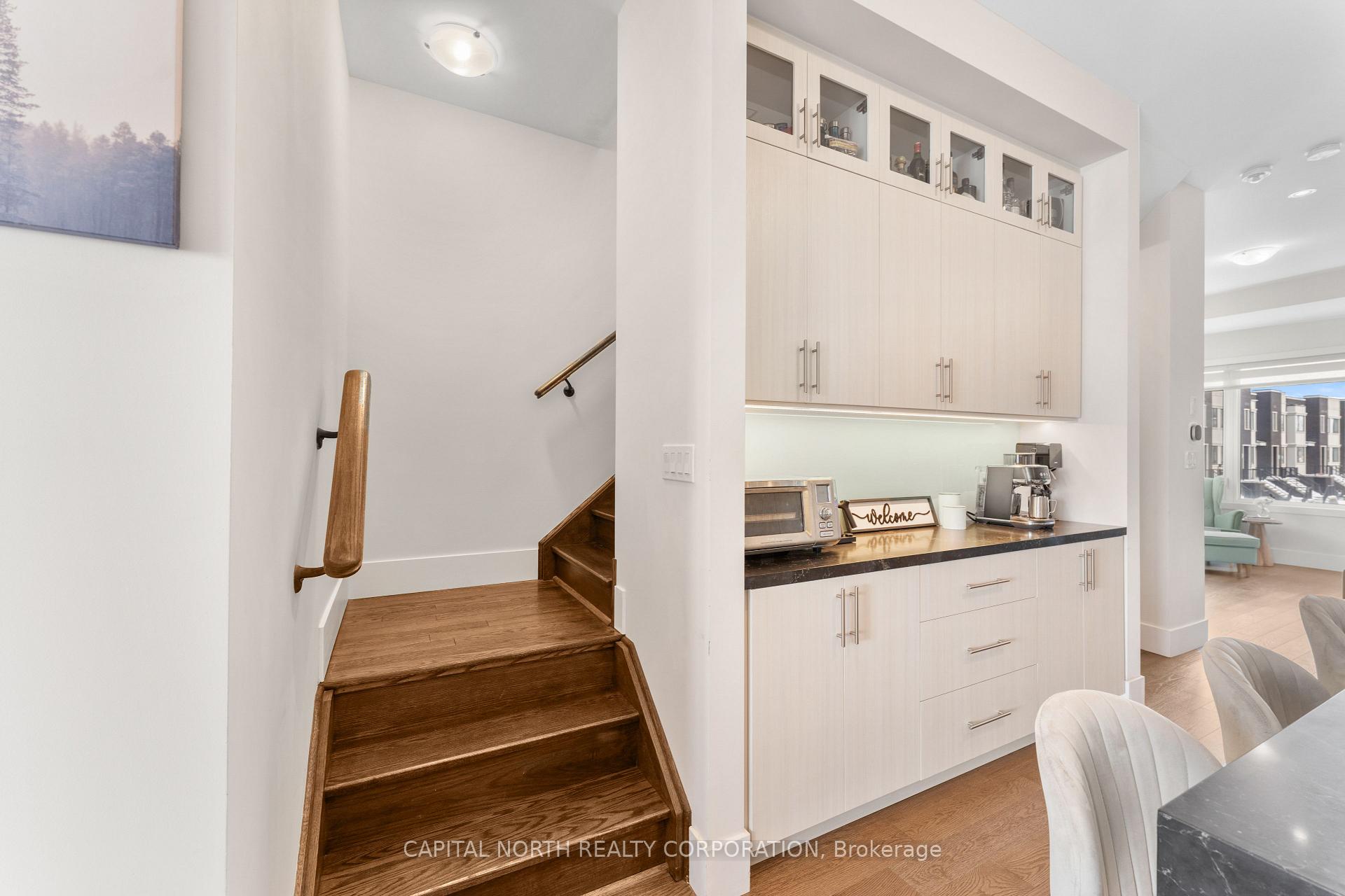 Photo 20 of 163 Sydney Circle, Vaughan, Vellore Village — HOMEH