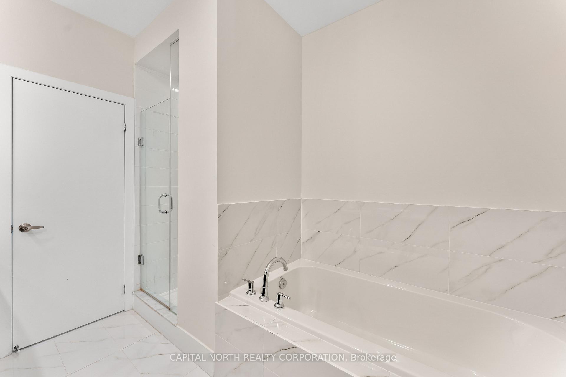 Photo 25 of 163 Sydney Circle, Vaughan, Vellore Village — HOMEH
