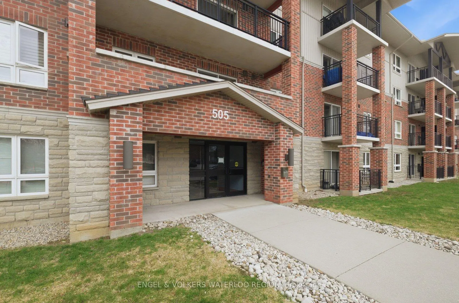 Photo 6 of Unit 109, 505 Margaret Street, Cambridge — HOMEH