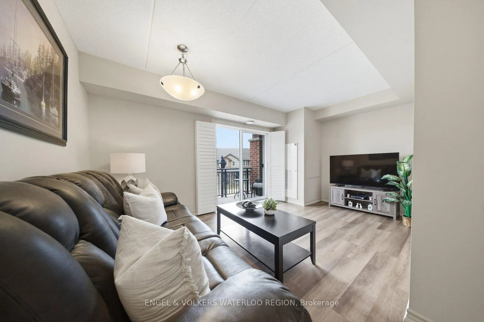 Photo 14 of Unit 109, 505 Margaret Street, Cambridge — HOMEH