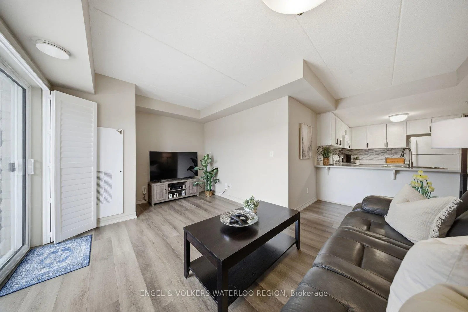Photo 15 of Unit 109, 505 Margaret Street, Cambridge — HOMEH