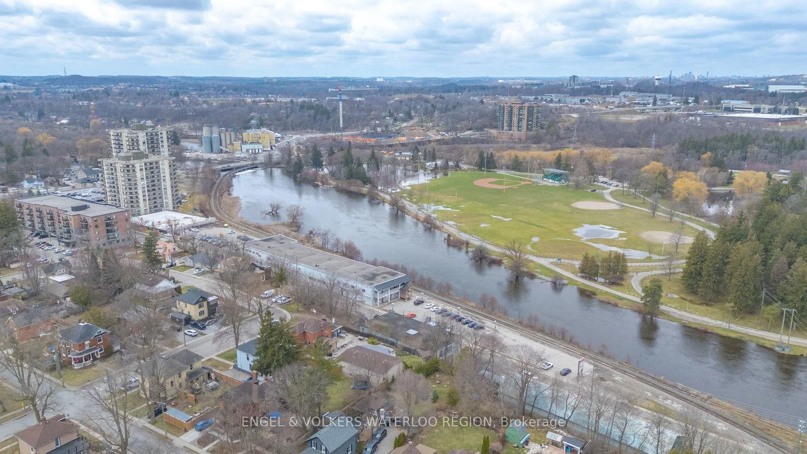 Photo 37 of Unit 109, 505 Margaret Street, Cambridge — HOMEH