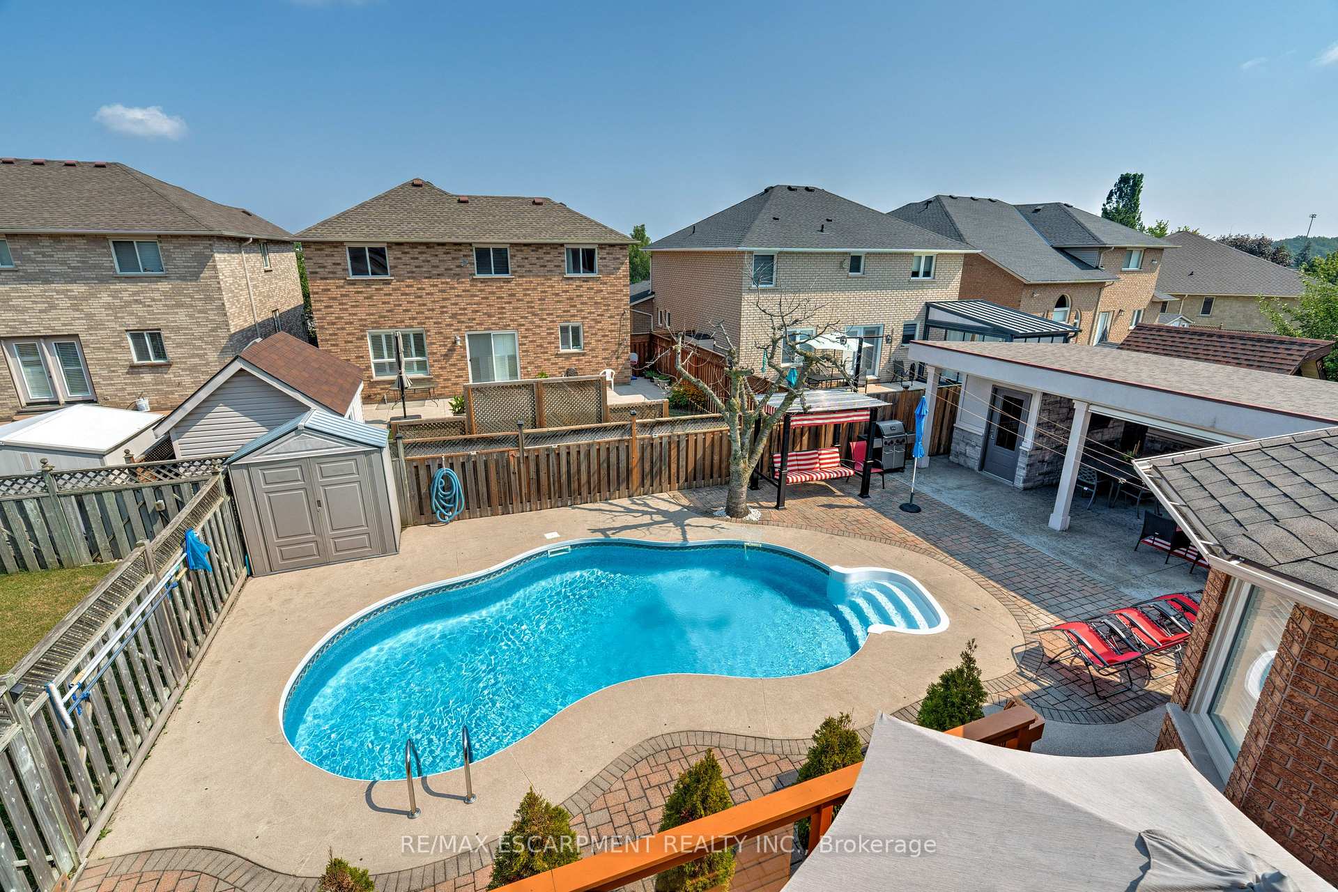 Photo 19 of 6 Embassy Drive, Hamilton, Lisgar — HOMEH