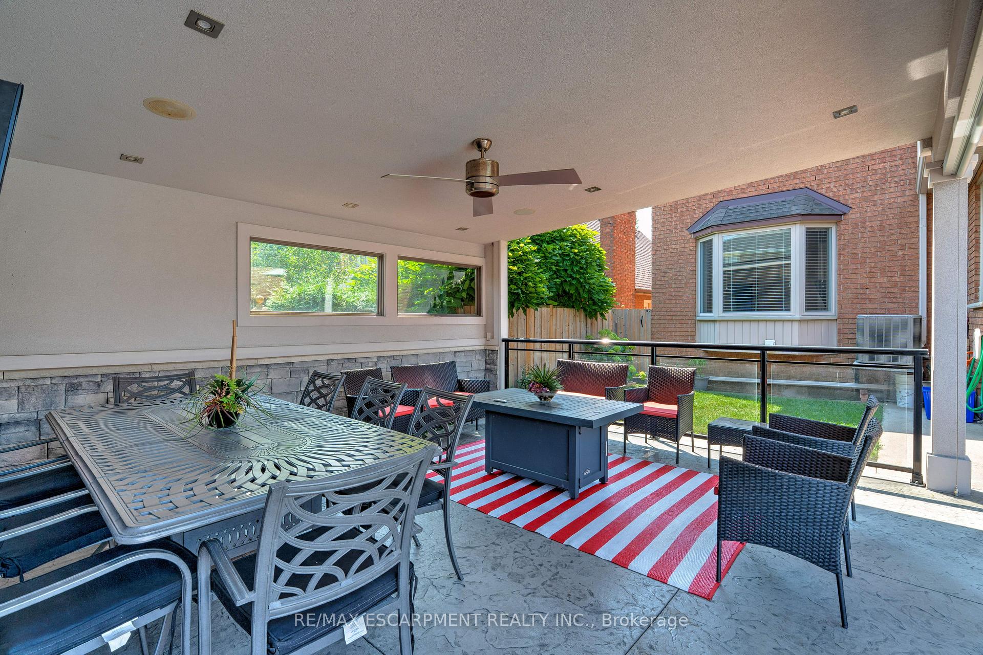 Photo 35 of 6 Embassy Drive, Hamilton, Lisgar — HOMEH