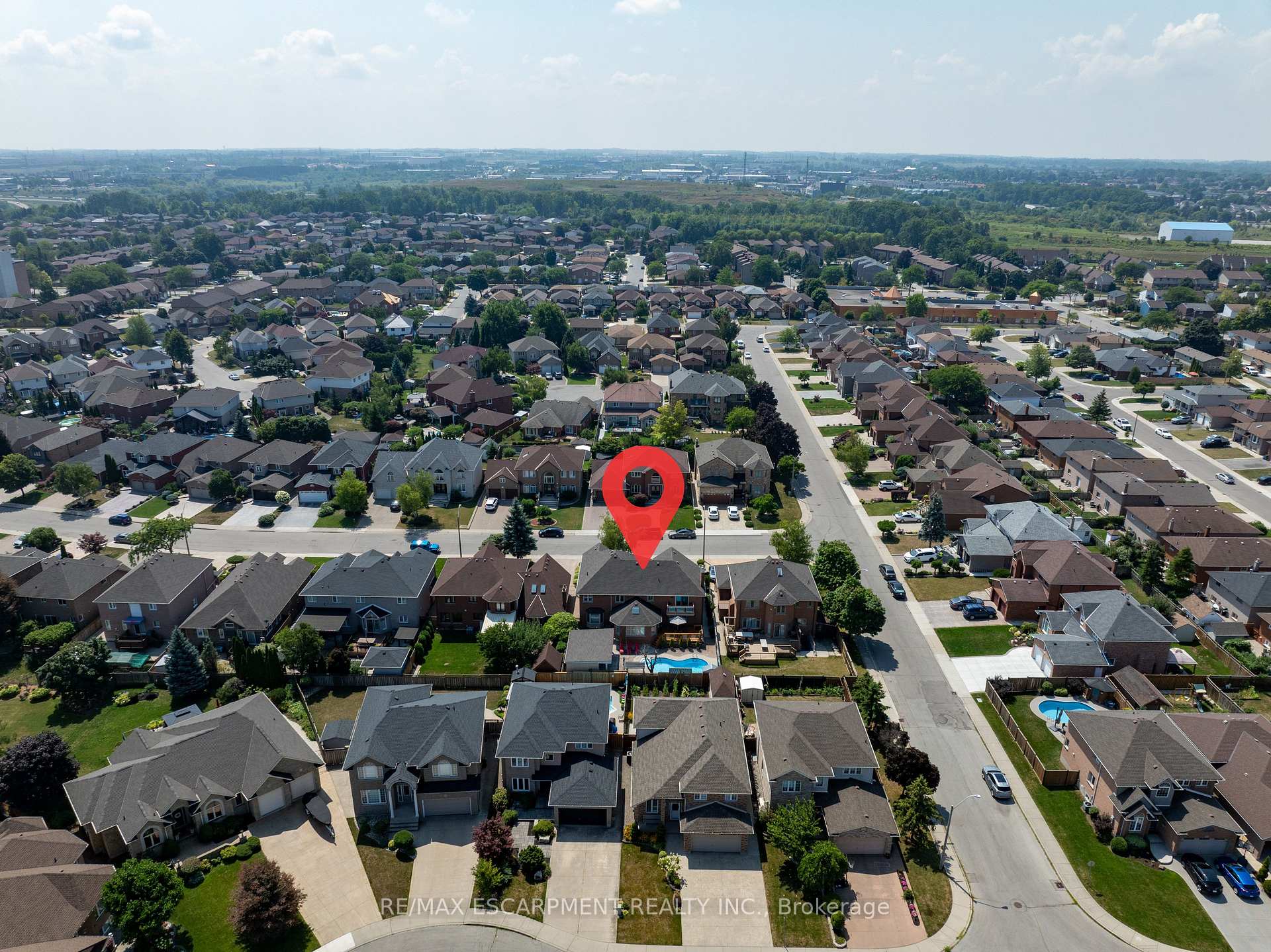 Photo 41 of 6 Embassy Drive, Hamilton, Lisgar — HOMEH