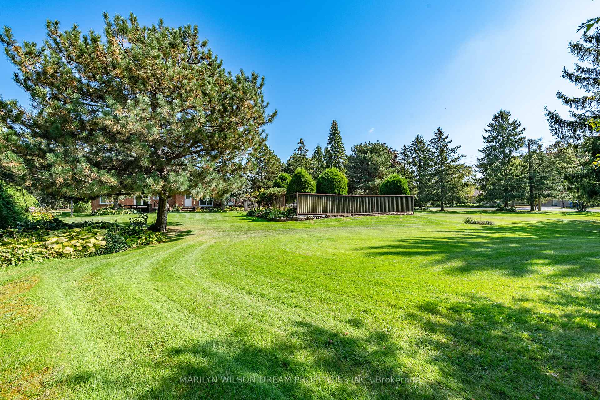 Photo 7 of 4 Newland Drive, Ottawa, Barrhaven - Hearts Desire — HOMEH