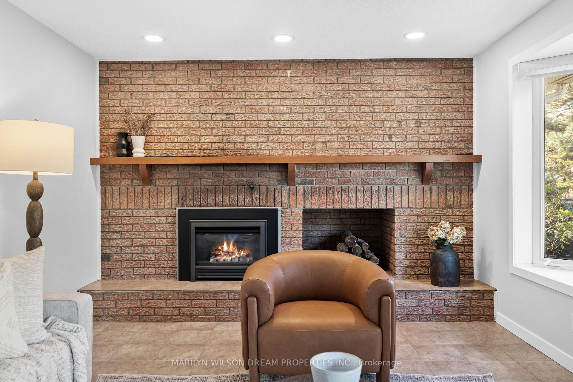 Photo 27 of 4 Newland Drive, Ottawa, Barrhaven - Hearts Desire — HOMEH