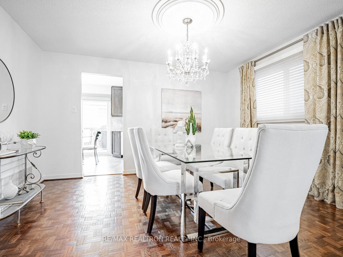 Photo 12 of 78 Heatherton Way, Vaughan, Crestwood-Springfarm-Yorkhill — HOMEH