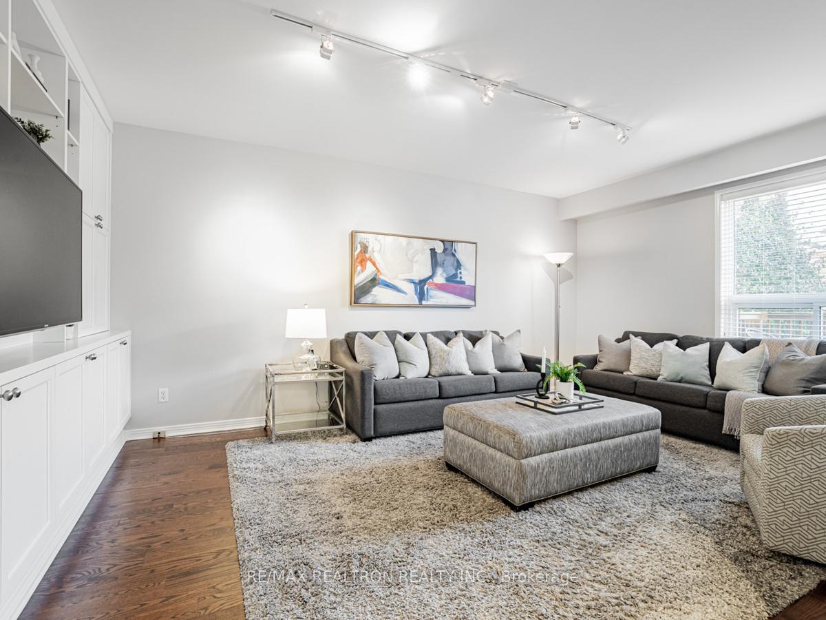 Photo 19 of 78 Heatherton Way, Vaughan, Crestwood-Springfarm-Yorkhill — HOMEH
