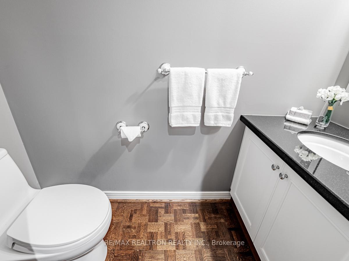 Photo 21 of 78 Heatherton Way, Vaughan, Crestwood-Springfarm-Yorkhill — HOMEH