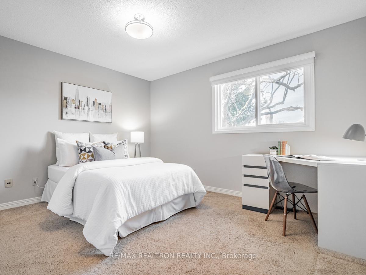 Photo 30 of 78 Heatherton Way, Vaughan, Crestwood-Springfarm-Yorkhill — HOMEH