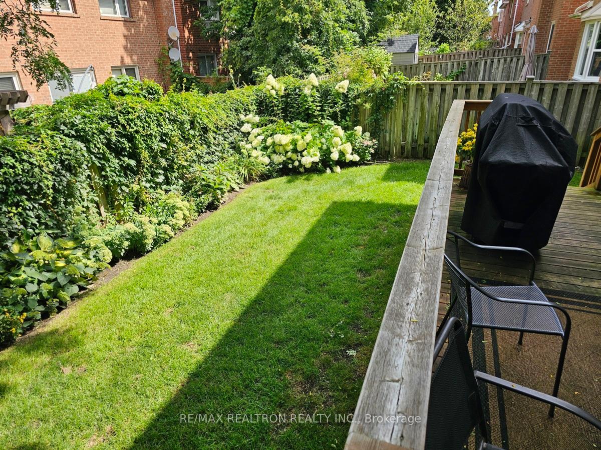 Photo 37 of 78 Heatherton Way, Vaughan, Crestwood-Springfarm-Yorkhill — HOMEH
