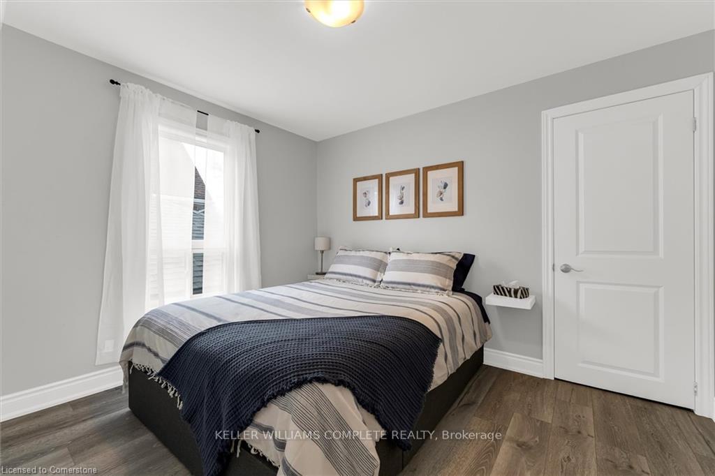 Photo 30 of 52 East 24th Street, Hamilton, Eastmount — HOMEH