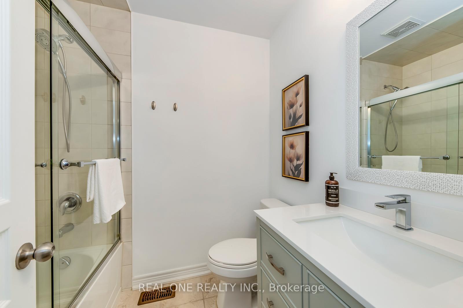 Photo 25 of 4152 Galileo Common, Burlington, Shoreacres — HOMEH