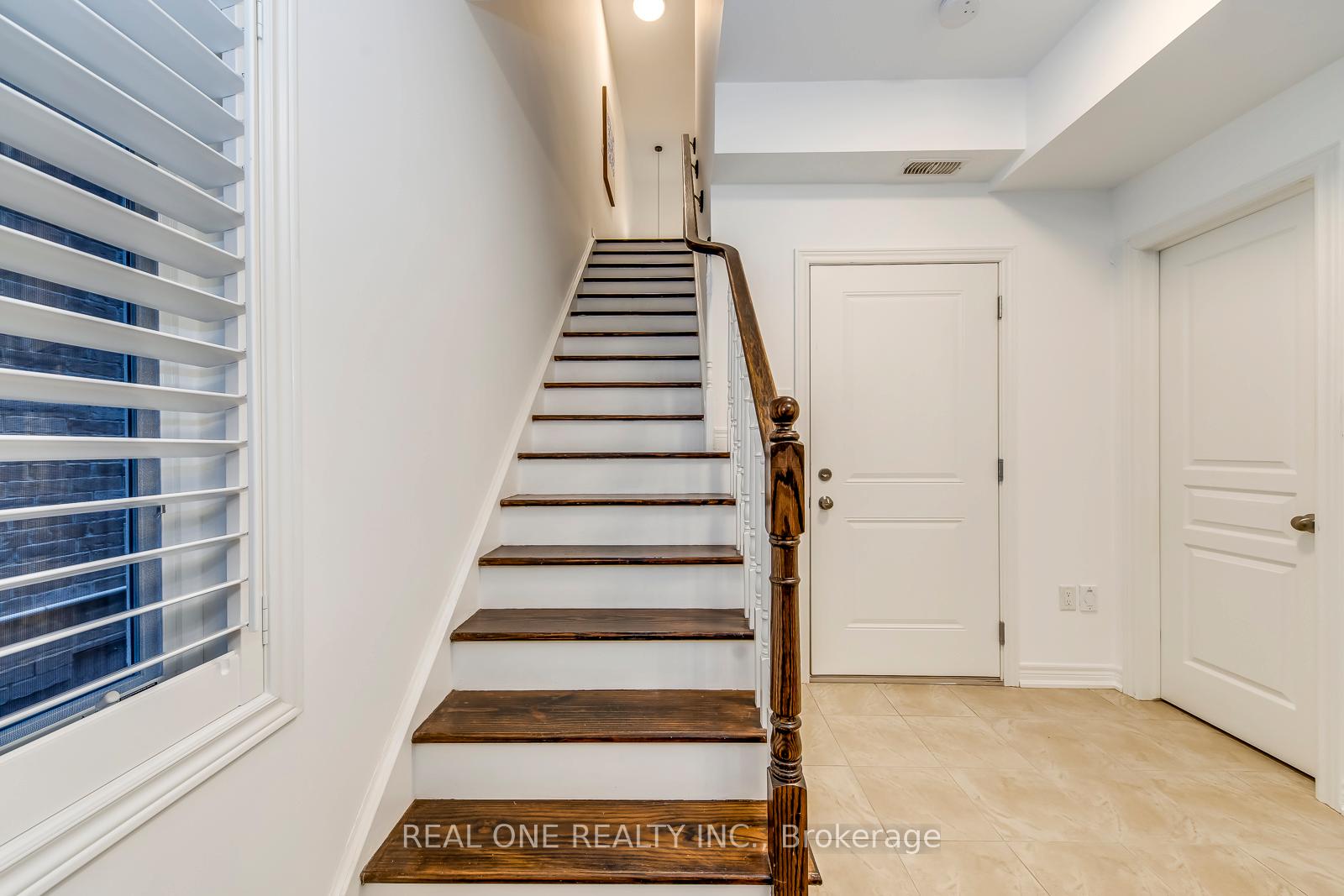 Photo 32 of 4152 Galileo Common, Burlington, Shoreacres — HOMEH
