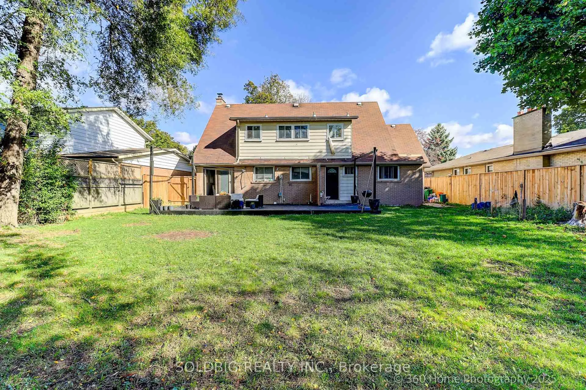 Photo 39 of 8 Haslemere Avenue, Brampton, Brampton East — HOMEH