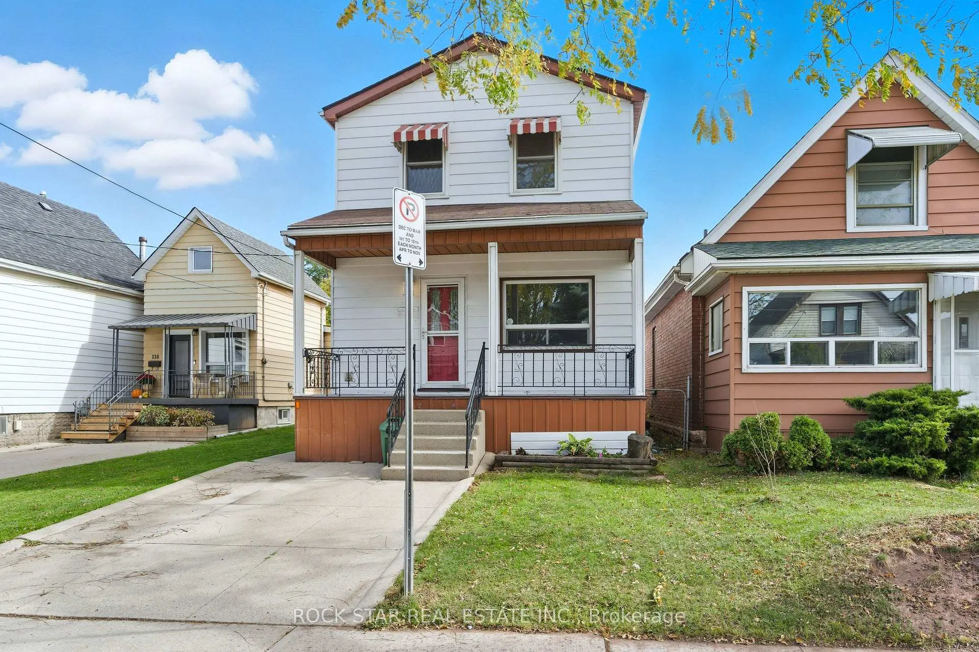 Photo 2 of 116 Robins Avenue, Hamilton, Crown Point — HOMEH