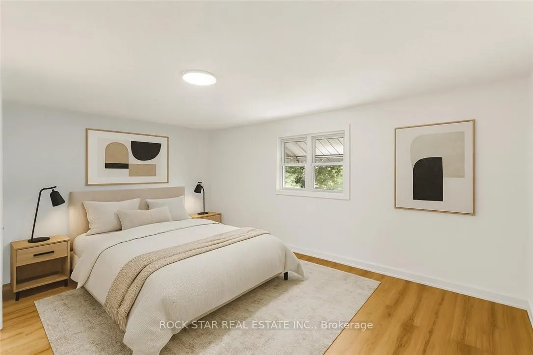 Photo 16 of 116 Robins Avenue, Hamilton, Crown Point — HOMEH