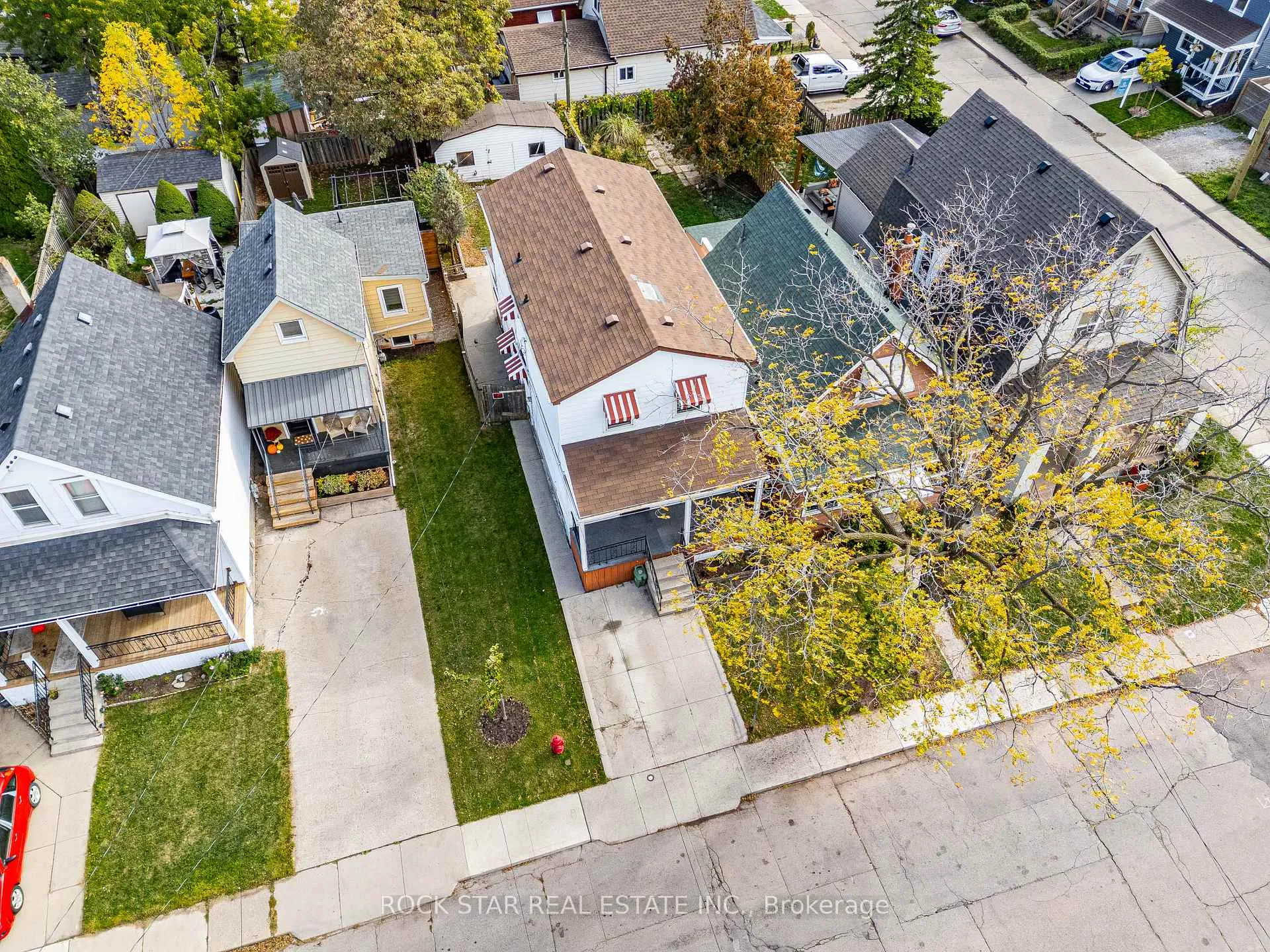 Photo 39 of 116 Robins Avenue, Hamilton, Crown Point — HOMEH