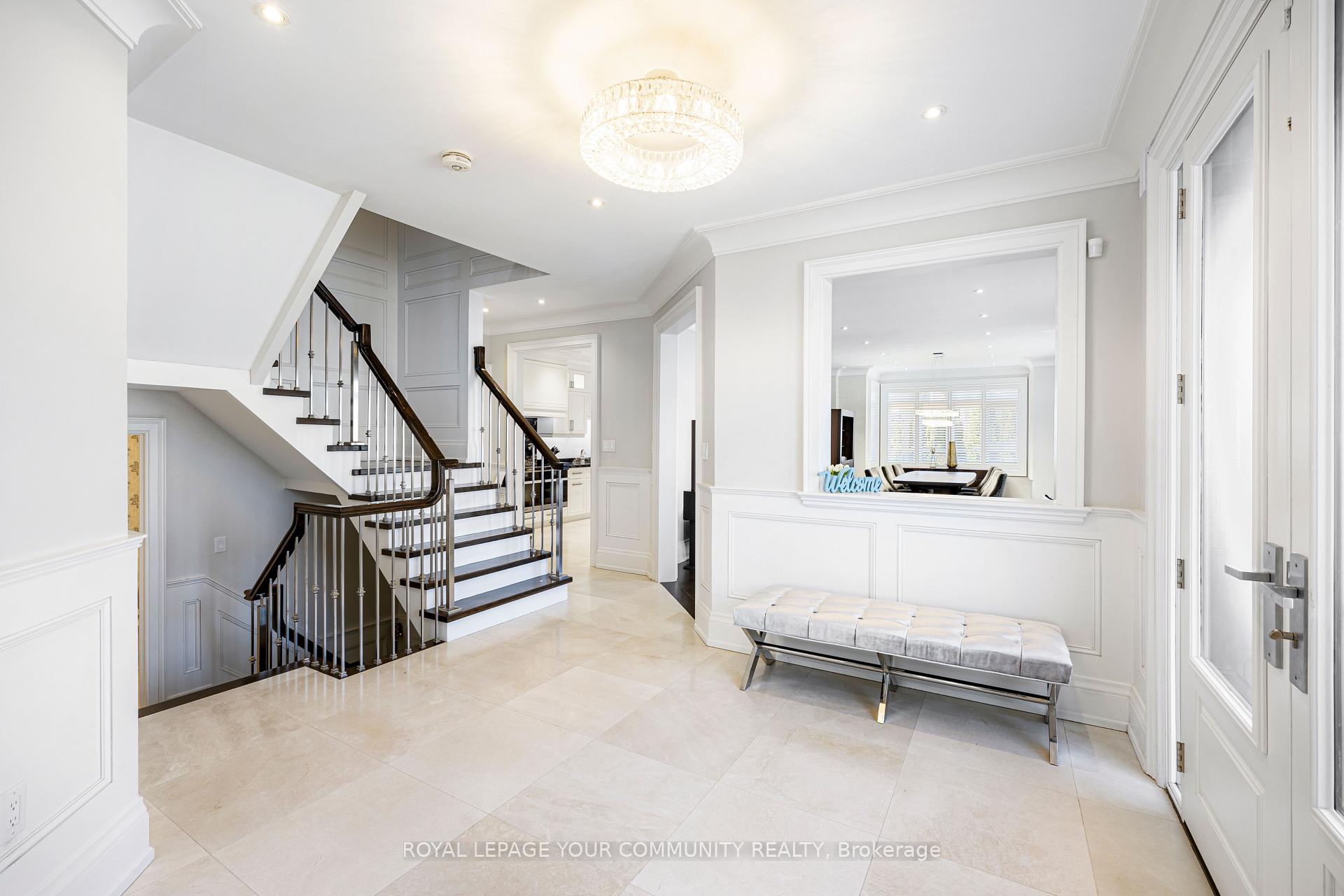 Photo 6 of 86 Knightshade Drive, Vaughan, Patterson — HOMEH