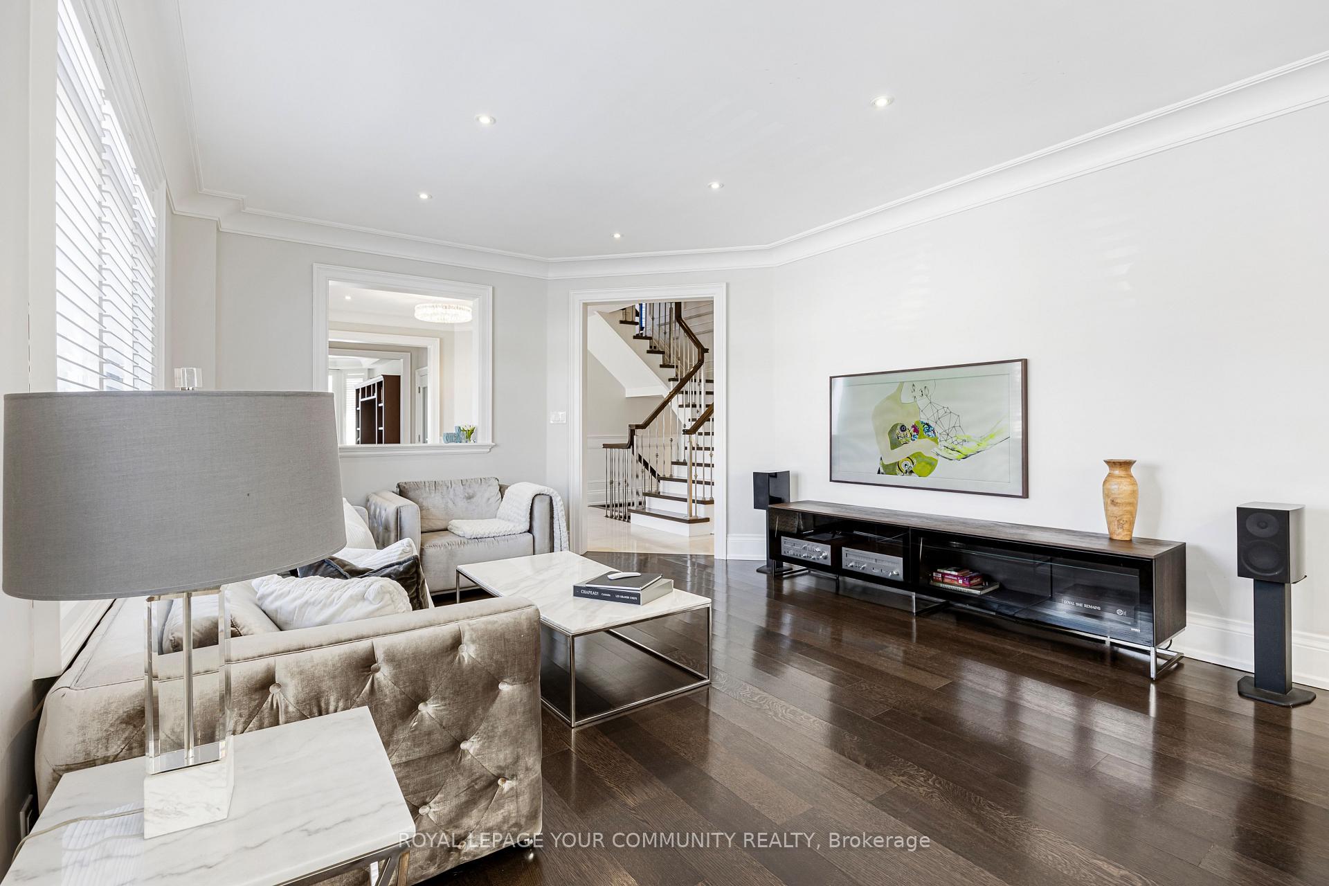 Photo 17 of 86 Knightshade Drive, Vaughan, Patterson — HOMEH